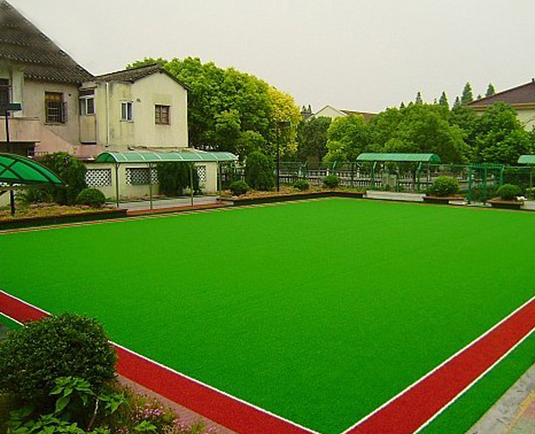 Why You Should Give Up Live Grass And Switch To Artificial Turf