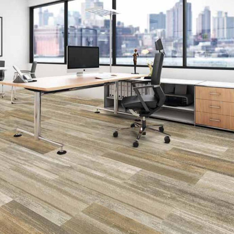 100 New Design Durable Polyamide Printed Carpet Tiles