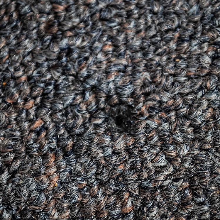 Repairing small carpet burns