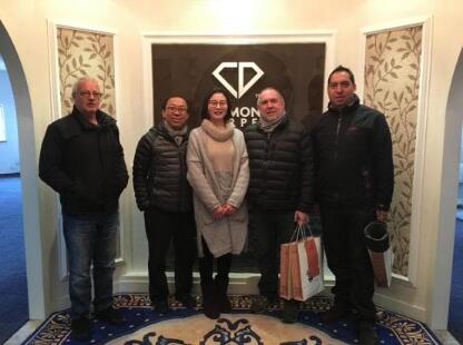 Cathy and New Zealand Customers