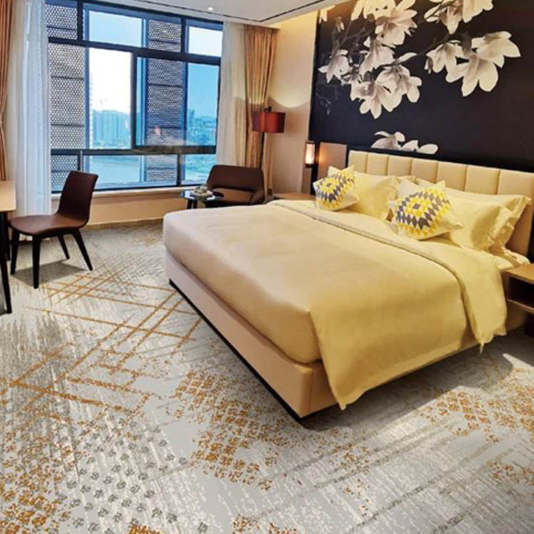 How to solve the smoke hole in the carpet of the hotel
