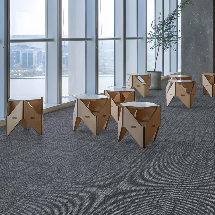 Machine Made Office Floor 33*100 Carpet Tiles