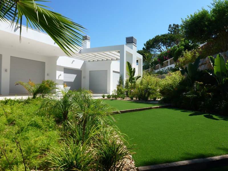 Making Repairs To Your Synthetic Turf