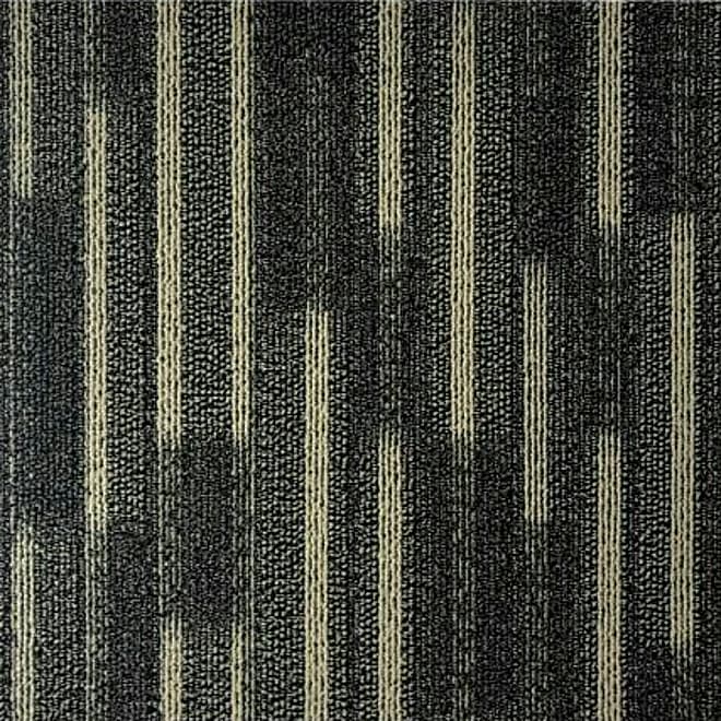 Remove nylon office carpet tiles