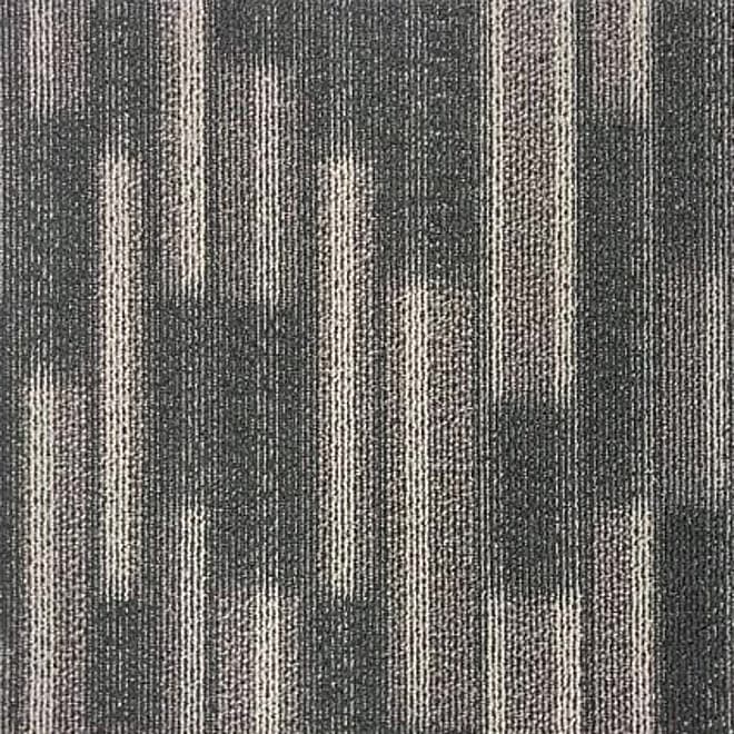 Remove nylon office carpet tiles