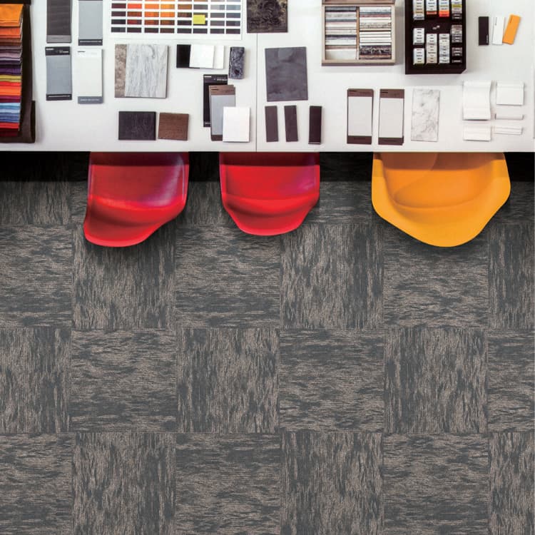 100% Nylon 50*50cm Carpet Size Fire Resistant Carpet Tiles Made In China